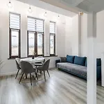 Lägenhet Inshiapartments On Slovatskoho Str Lviv
