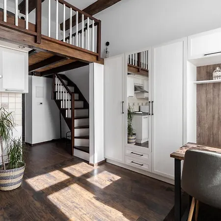 Inshiapartments On Slovatskoho Str *